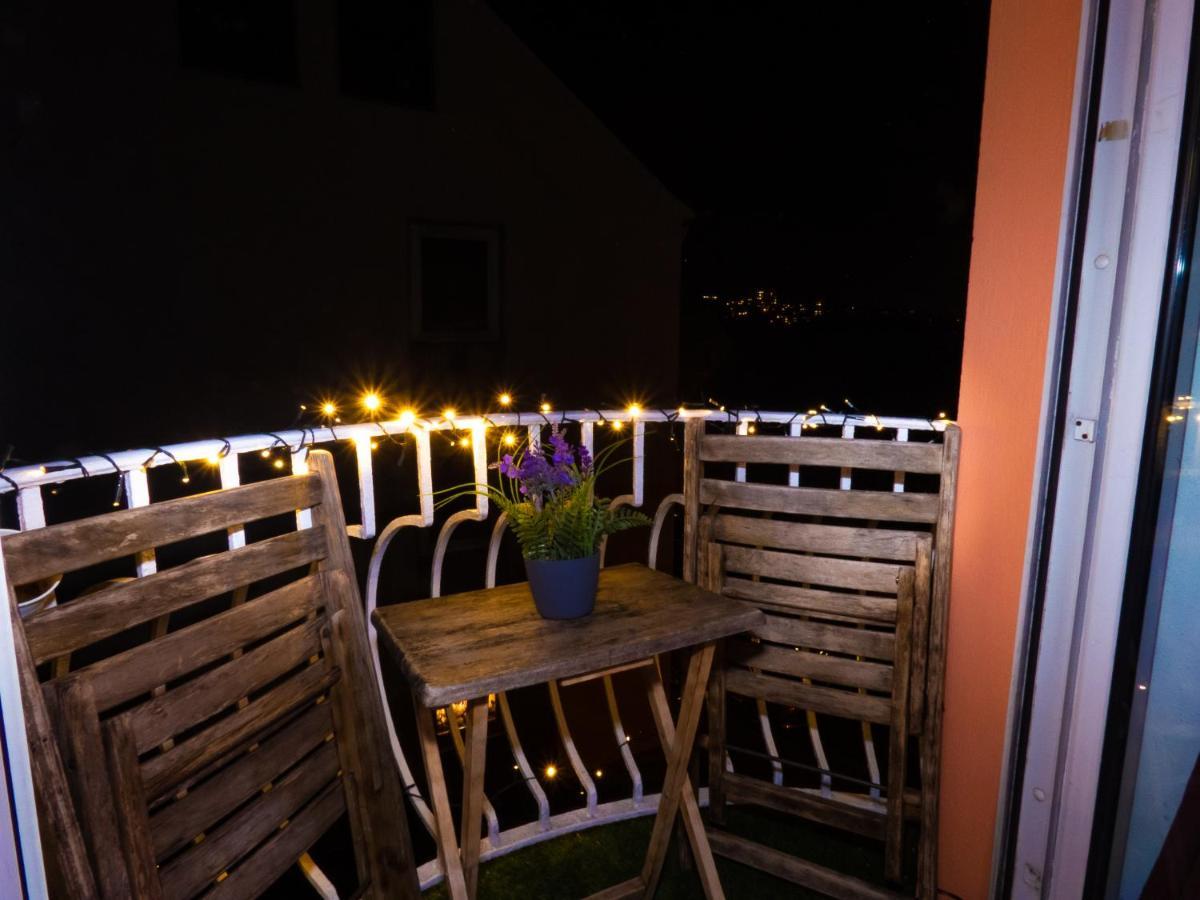 #121 Grosse, Gemuetliche Wohnung In Remscheid-City ภายนอก รูปภาพ