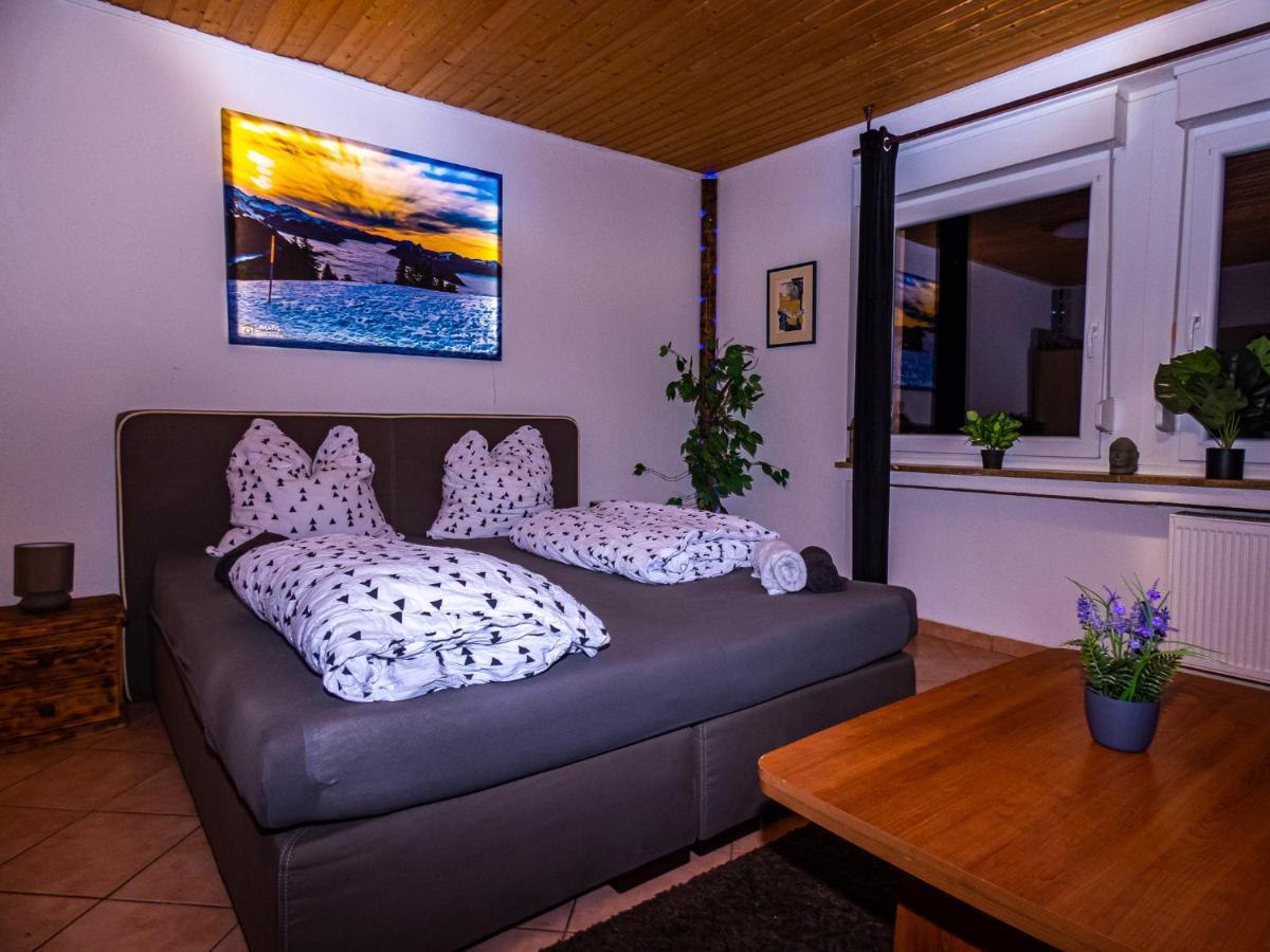 #121 Grosse, Gemuetliche Wohnung In Remscheid-City ภายนอก รูปภาพ