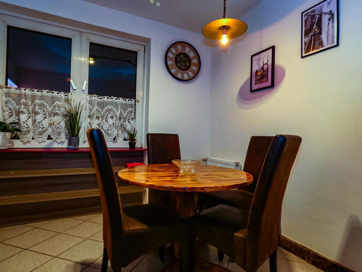 #121 Grosse, Gemuetliche Wohnung In Remscheid-City ภายนอก รูปภาพ
